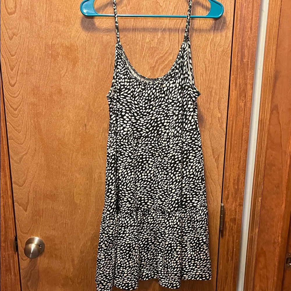 Old Navy Black and White Patterned Dress